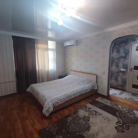 Apartmán Комфортная Квартира Для 2Х Персон Biškek Exteriér fotografie
