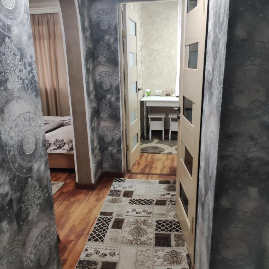 Apartmán Комфортная Квартира Для 2Х Персон Biškek Exteriér fotografie