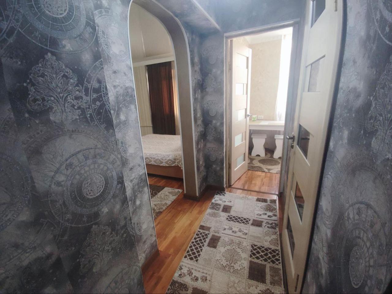 Apartmán Комфортная Квартира Для 2Х Персон Biškek Exteriér fotografie