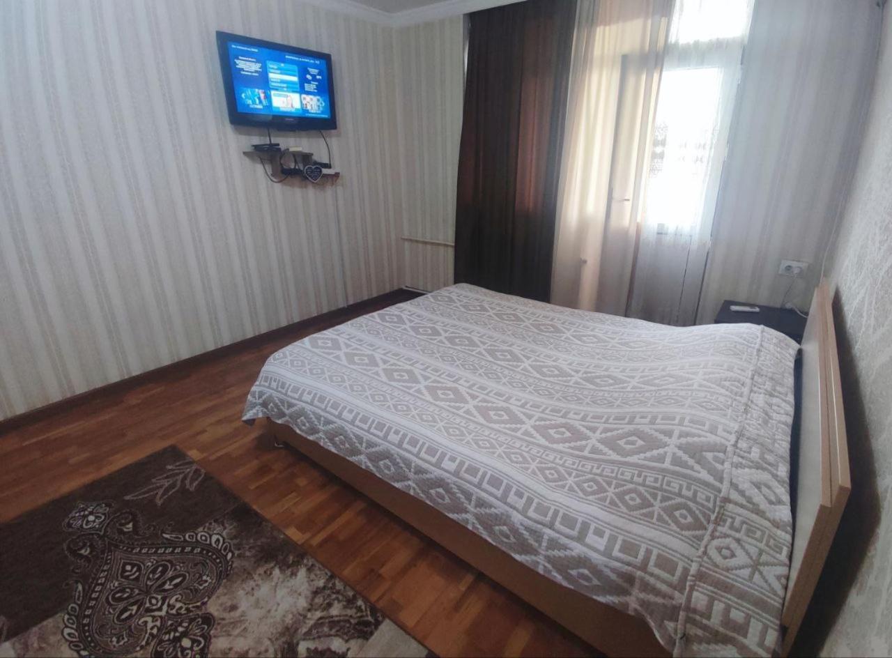 Apartmán Комфортная Квартира Для 2Х Персон Biškek Exteriér fotografie