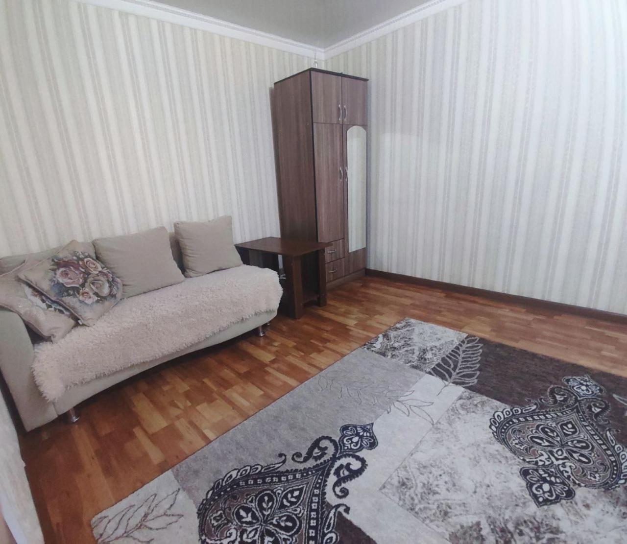 Apartmán Комфортная Квартира Для 2Х Персон Biškek Exteriér fotografie